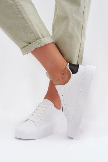 Sneakers modeļa apavi Sieviešu no eko ādas Big Star TT274928 HI-POLY SYSTEM baltas krāsas