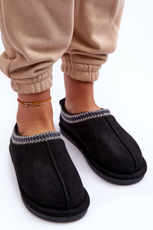 Sieviešu zamšādas čības ar kažokādu melnas krāsas Polinna