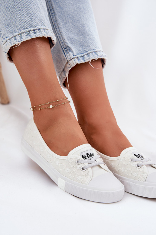 Sporta apavi sieviešu puszābakiHaftem Lee Cooper LCIN-25-31-3447L baltas krāsas