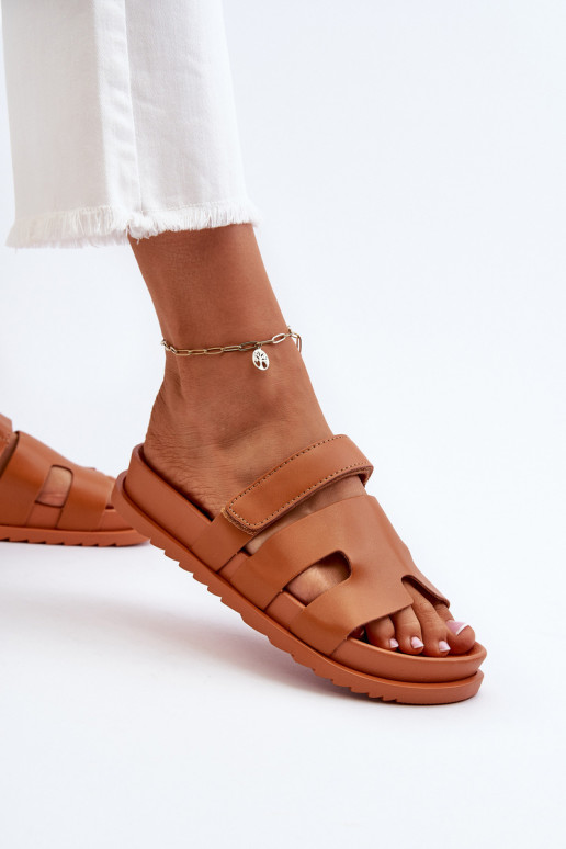 Klasiska modeļa sieviešu čības brūnas krāsas Molie