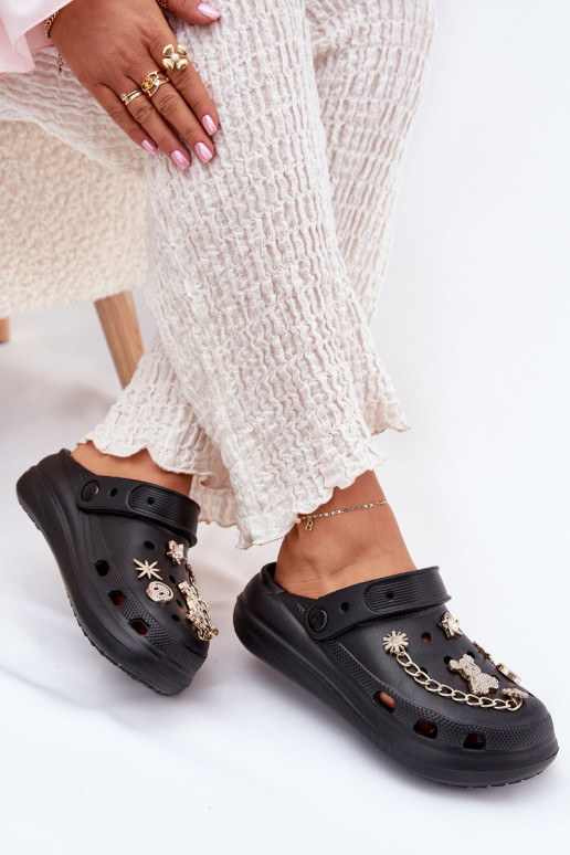 Vieglas čības uz pirksta sieviešu čībasPrzypinkami melnas krāsas Linaviela