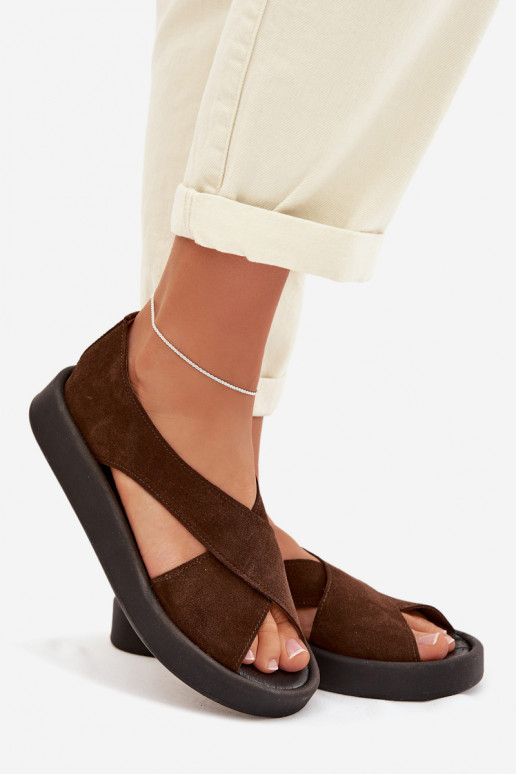 Sieviešu basenesIeslēgtsturalnego zamšādasu Zazoo 3196 brūnas krāsas