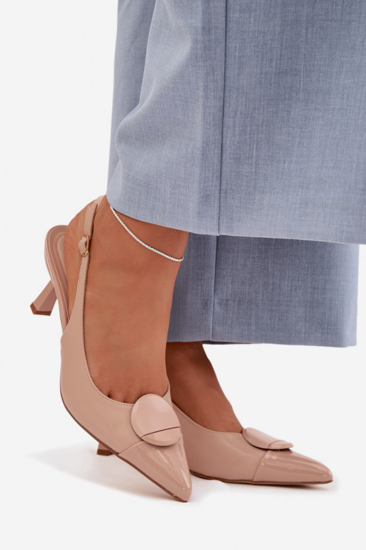 Sieviešu basenes ar papēdi Ar greznu Detalem smilšu krāsas Tā irriae