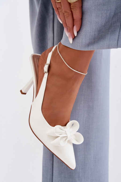 Sieviešu basenes ar papēdi ar bantītēm baltas krāsas Jonera