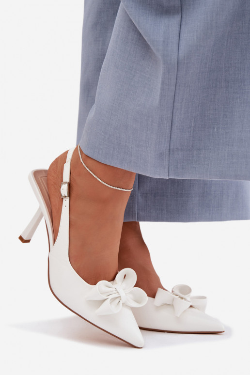 Sieviešu basenes ar papēdi ar bantītēm baltas krāsas Jonera