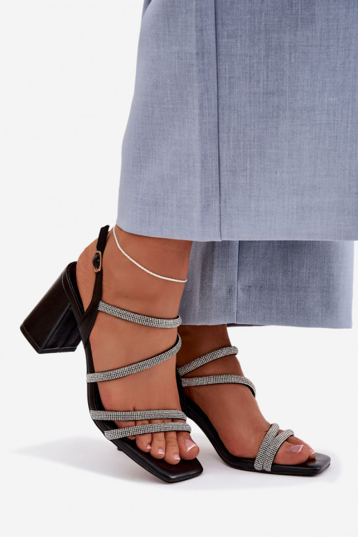 Sieviešu basenes Ar svītrām Un cirkoni melnas krāsas Brelia