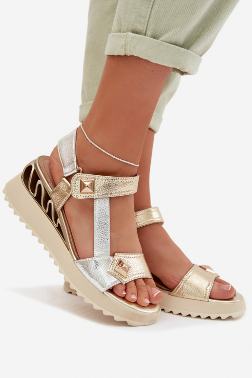 Sieviešu basenes Sieviešu ar platformu D&A CR61-3078 Zelta krāsas