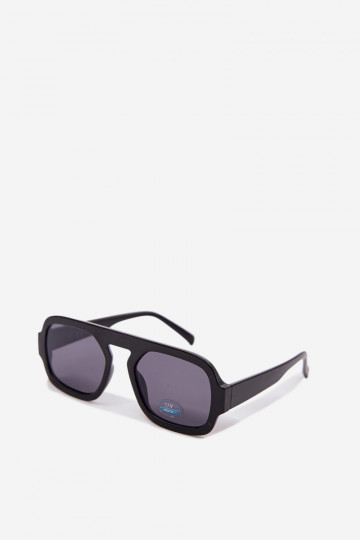 Sieviešu saulesbrilles ar UV filtru melnā krāsā
