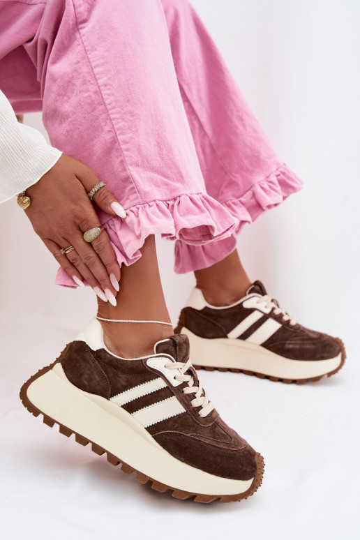 Sneakers modeļa apavi zamšādas ar platformu D&A GR61-5986 CzekoladoIne
