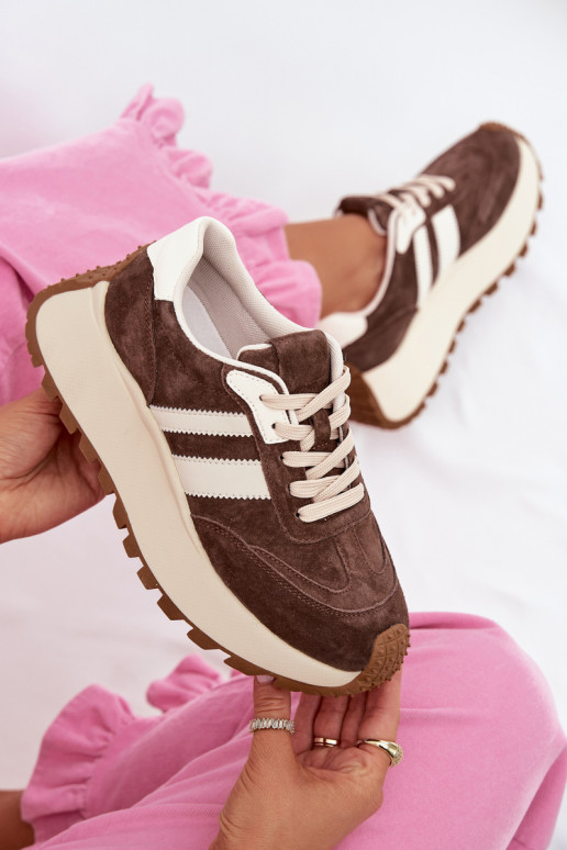 Sneakers modeļa apavi zamšādas ar platformu D&A GR61-5986 CzekoladoIne