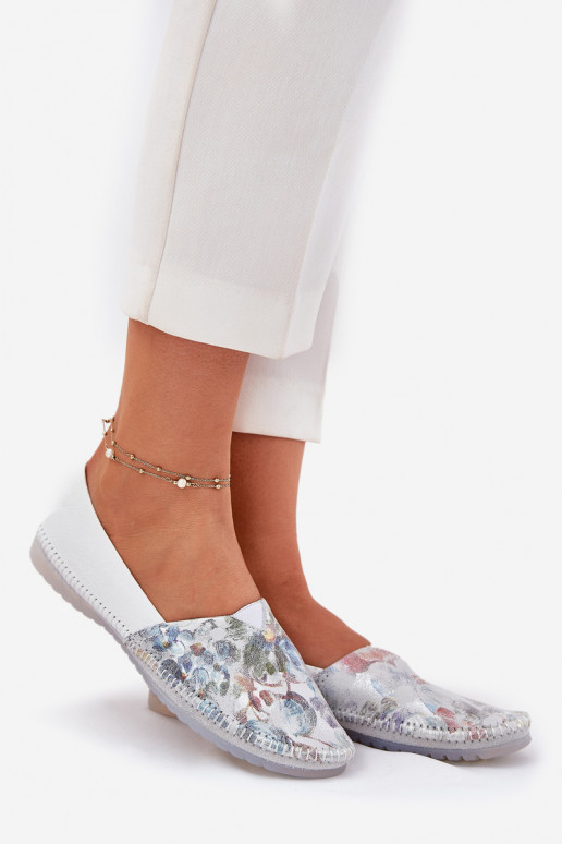 Balerīnas ar rakstiem Tā irciejka T1930-38 baltas krāsas