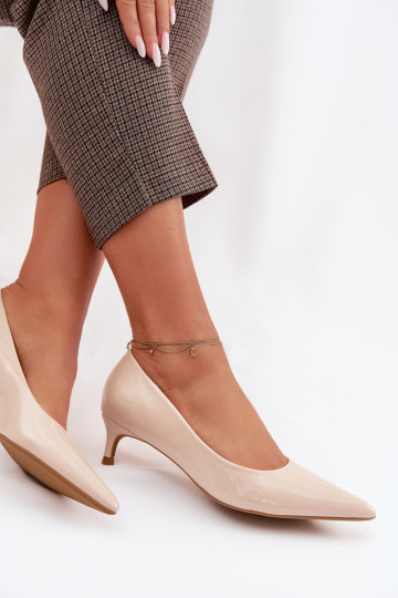 Laque Kurpes Uz Zema Papēža smilšu krāsas Girela