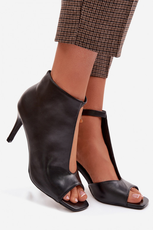 Sieviešu basenes ar papēdi melnas krāsas Helira