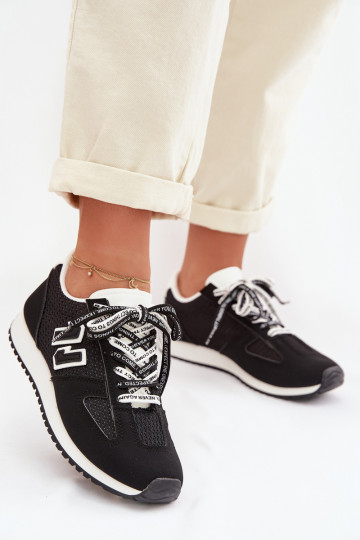 Moteriskie sporta apavi ar dekoratīviem aukliņām melnas krāsas Henira 2