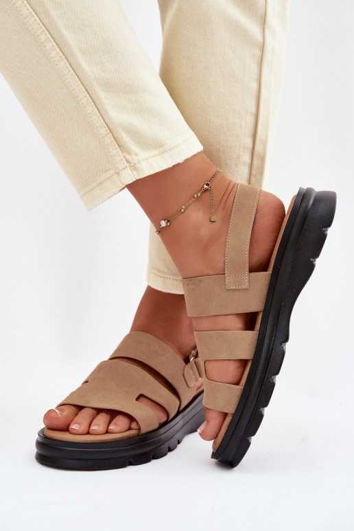 Sieviešu basenes zamšādas Big Star TT274482 smilšu krāsas