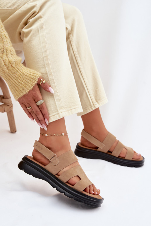 Sieviešu basenes zamšādas Big Star TT274482 smilšu krāsas