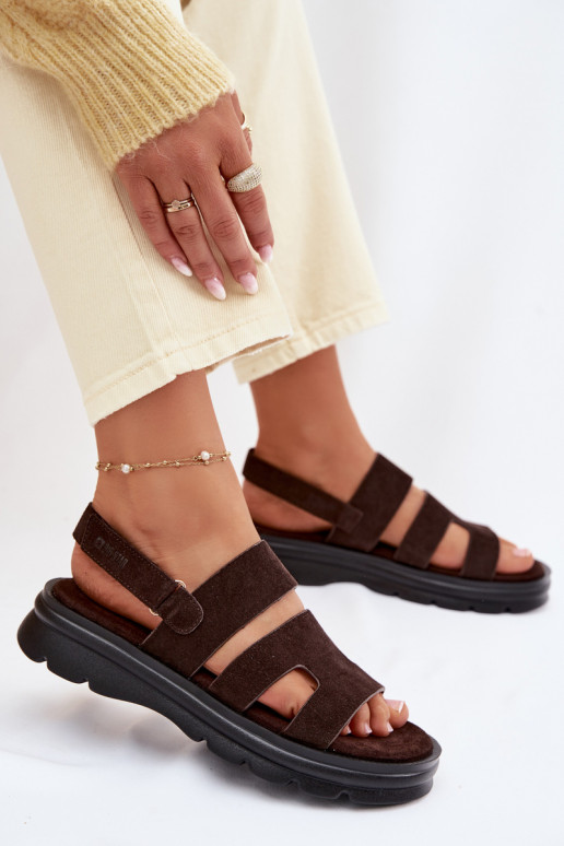 Sieviešu basenes zamšādas Big Star TT274483 CzekoladoIne