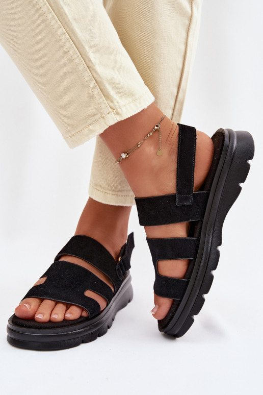 Sieviešu basenes zamšādas Big Star TT274484 melnas krāsas