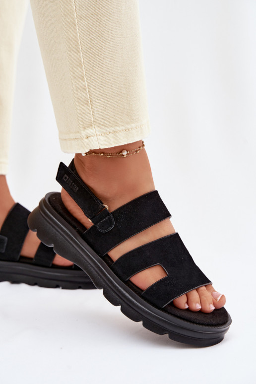 Sieviešu basenes zamšādas Big Star TT274484 melnas krāsas