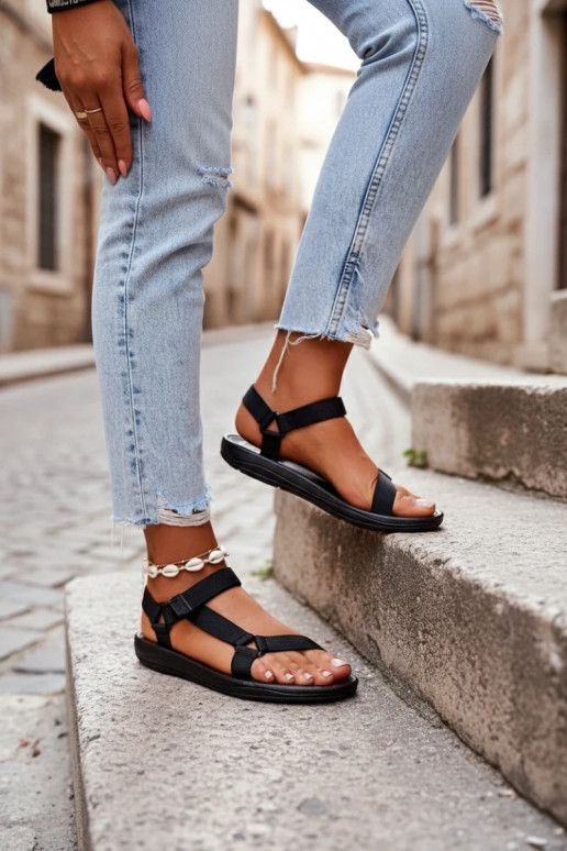 Sievišķīgs Sportiska stila sandales ar lipīgām aizdarēm melnas krāsas Vilari