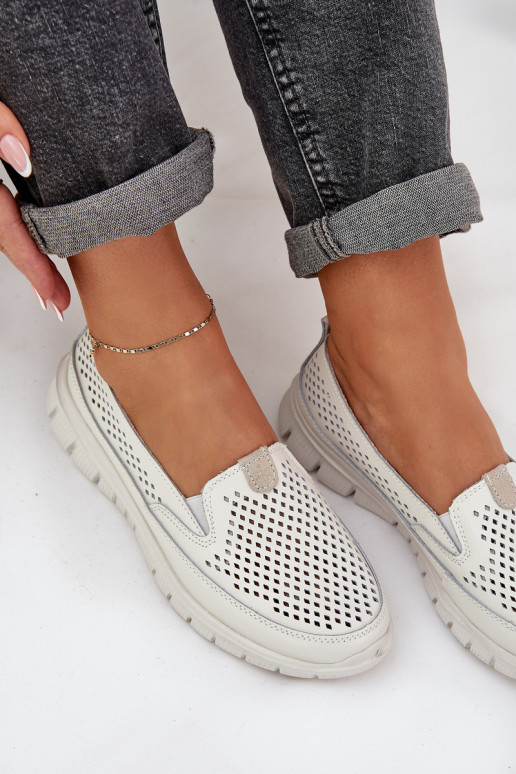 Gaisma Āda Ažūrs Sieviešu mokasīni ar apzeltītu zoli baltas krāsas Tanelora