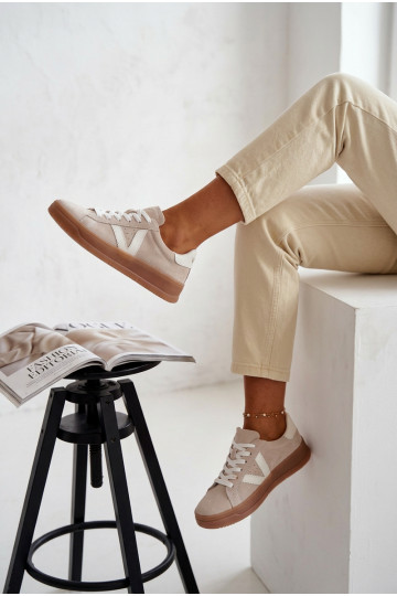 Sneakers modeļa apavi SieviešuIeslēgtsturalnego zamšādasu ar platformu Vinceza 79597 smilšu krāsas