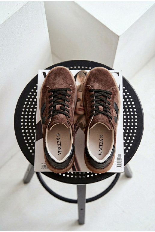 Sneakers modeļa apavi SieviešuIeslēgtsturalnego zamšādasu ar platformu Vinceza 79597 brūnas krāsas