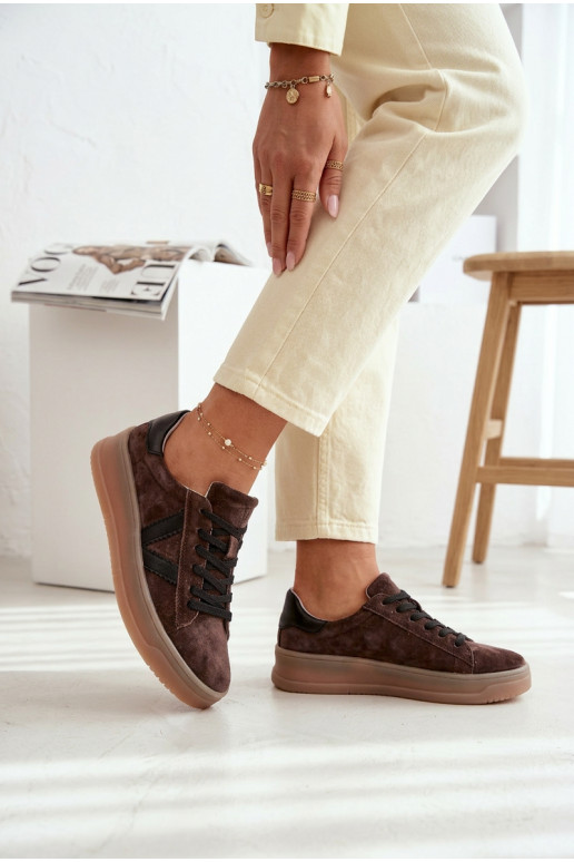 Sneakers modeļa apavi SieviešuIeslēgtsturalnego zamšādasu ar platformu Vinceza 79597 brūnas krāsas