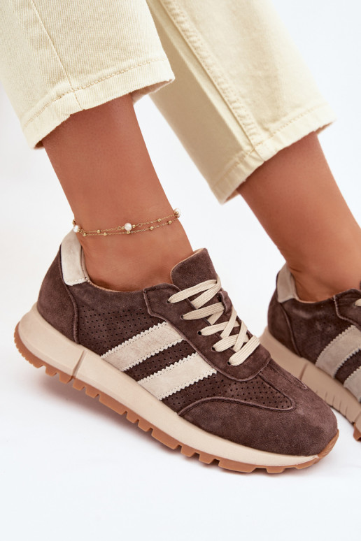 Sieviešu sporta apavi no mākslīgās ādas brūnā krāsā