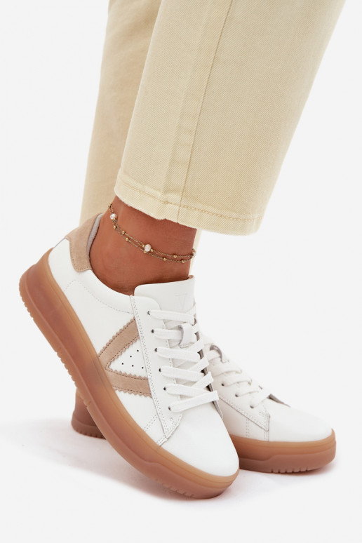 Sneakers modeļa apavi SieviešuIeslēgtsturalnej Skóry ar platformu Vinceza 79597 baltas krāsas