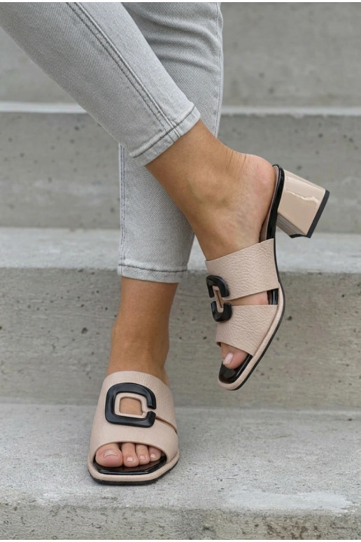 sieviešu čības Cut Out I ar sprādzēm ar papēdi Vinceza 62284 smilšu krāsas