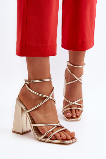 Stilīgasrnas Elegantas augstpapēžu sandales Zelta krāsas Josette
