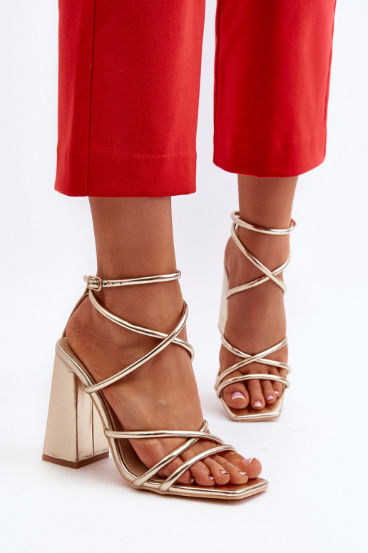 Stilīgasrnas Elegantas augstpapēžu sandales Zelta krāsas Josette