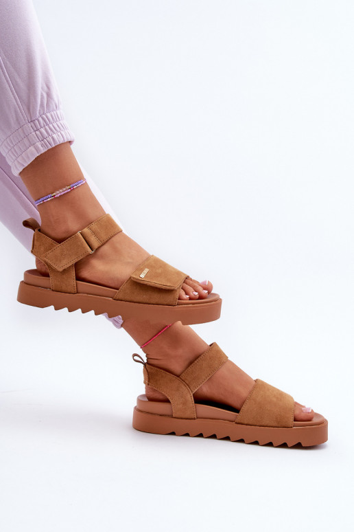 Sieviešu Zamšādas basenes ar platformu Big Star NN274705 brūnas krāsas