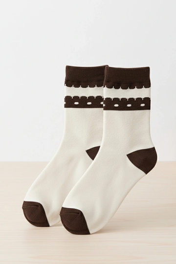 Smilšu silti zeķes ar brūnu...