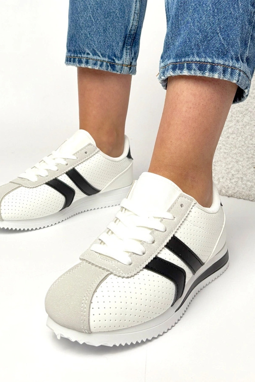 Baltie-melnie sporta apavi Camille