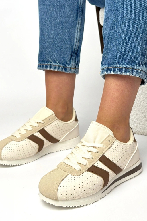 Smilškrāsas-brūnie sporta apavi Camille