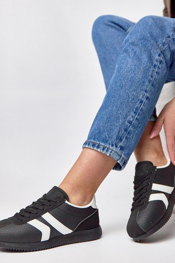 Melnie sporta apavi Camille 2