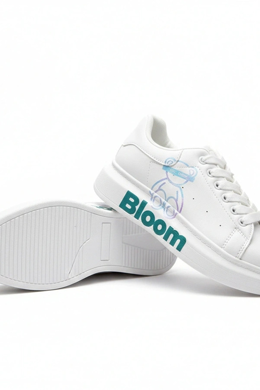 Baltie sporta apavi ar platformu un...