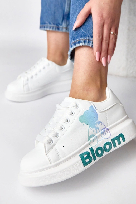 Baltie sporta apavi ar platformu un...