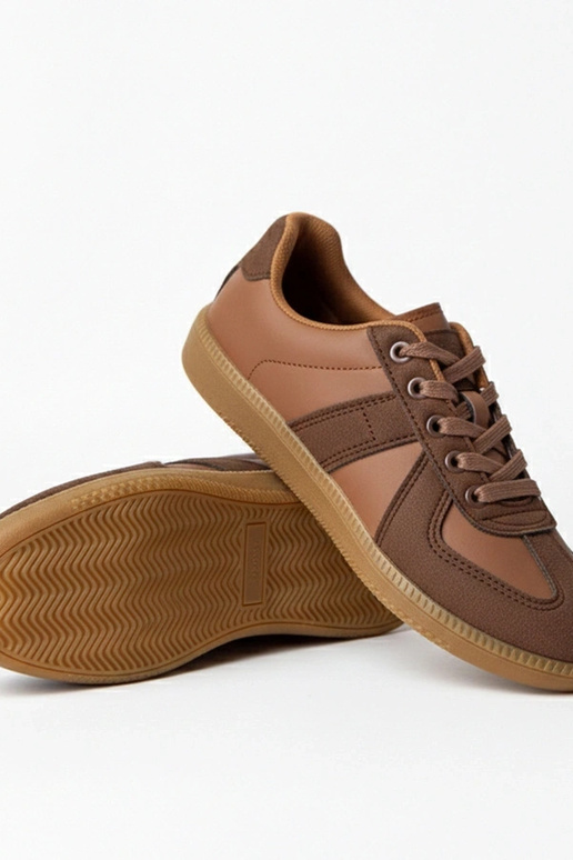 Brūni sporta apavi ar platformu...