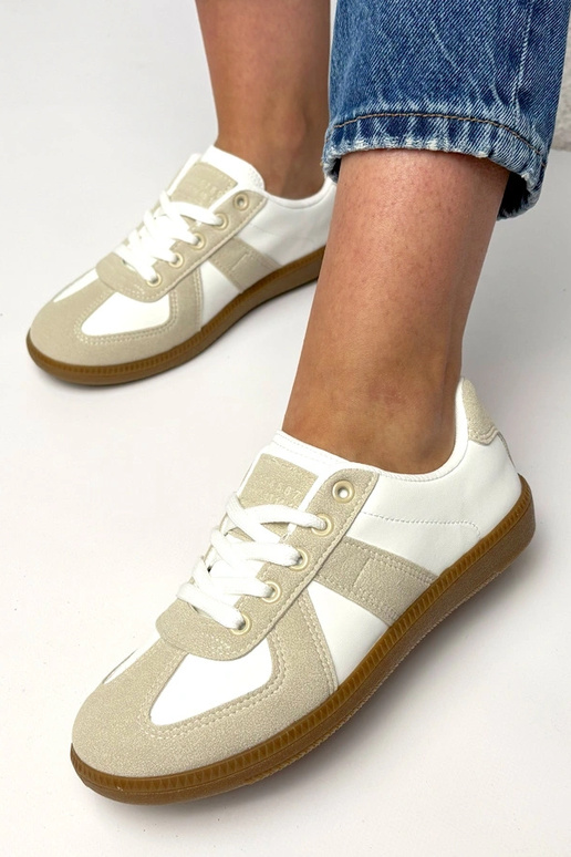 Balti-smilšu krāsas sporta apavi ar...