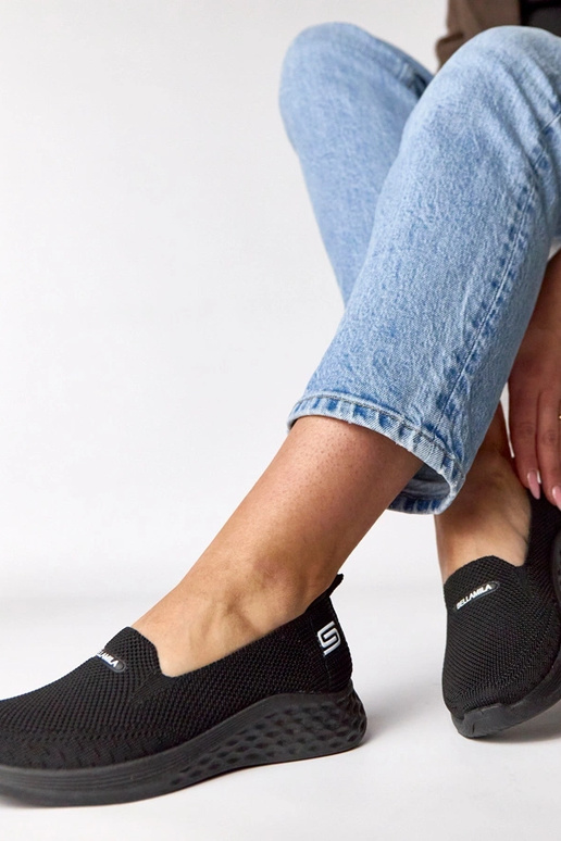 Melni iešļūcenes auduma sporta apavi Zoe