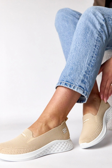 Smilšu krāsas iešļūcenes... 2