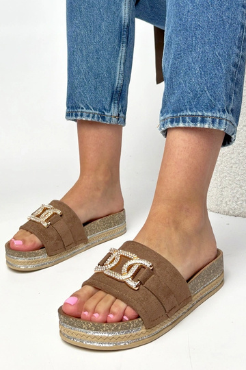 Brūnas platformas čības ar... 2