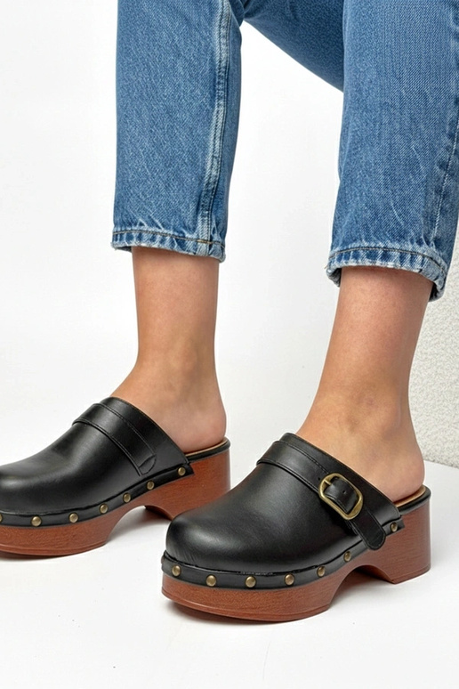 Melnas augstpapēžu klumpes Floriane