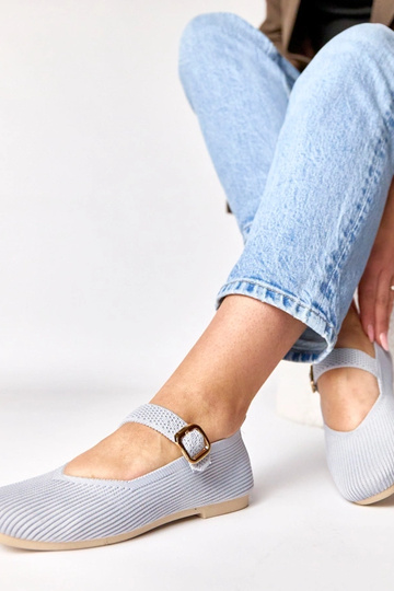 Pelēkie tekstila ballerīni...