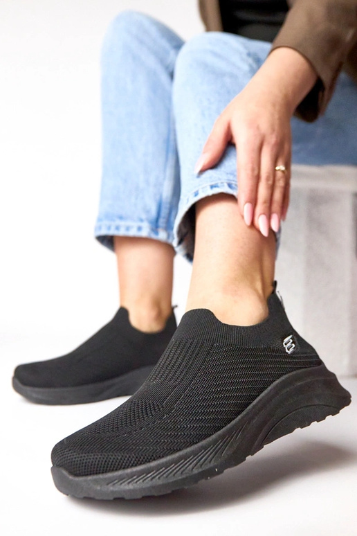 Melnā tekstila sporta apavi bez...