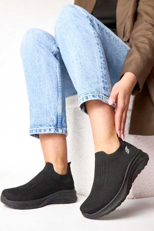 Melnā tekstila sporta apavi bez...