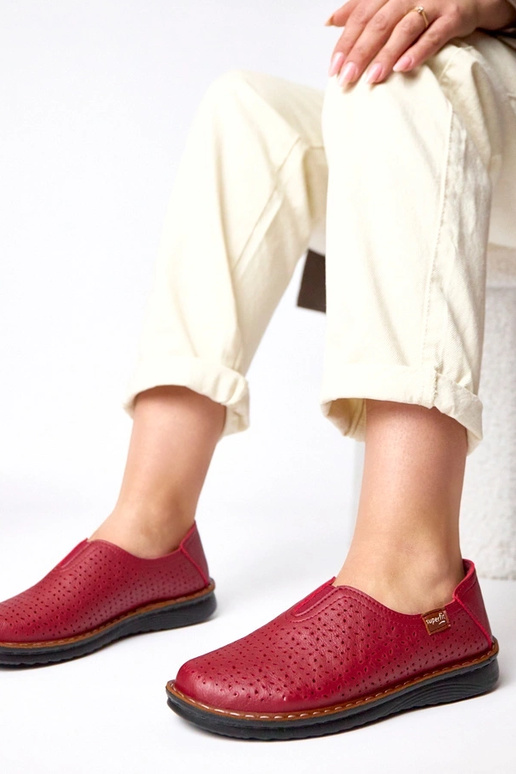 Vīna krāsas caurspīdīgi puszābaki Rosa